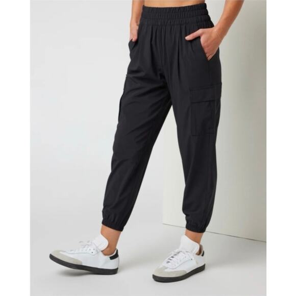 Vuori Villa Cargo Jogger Pants - Picture 1 of 12